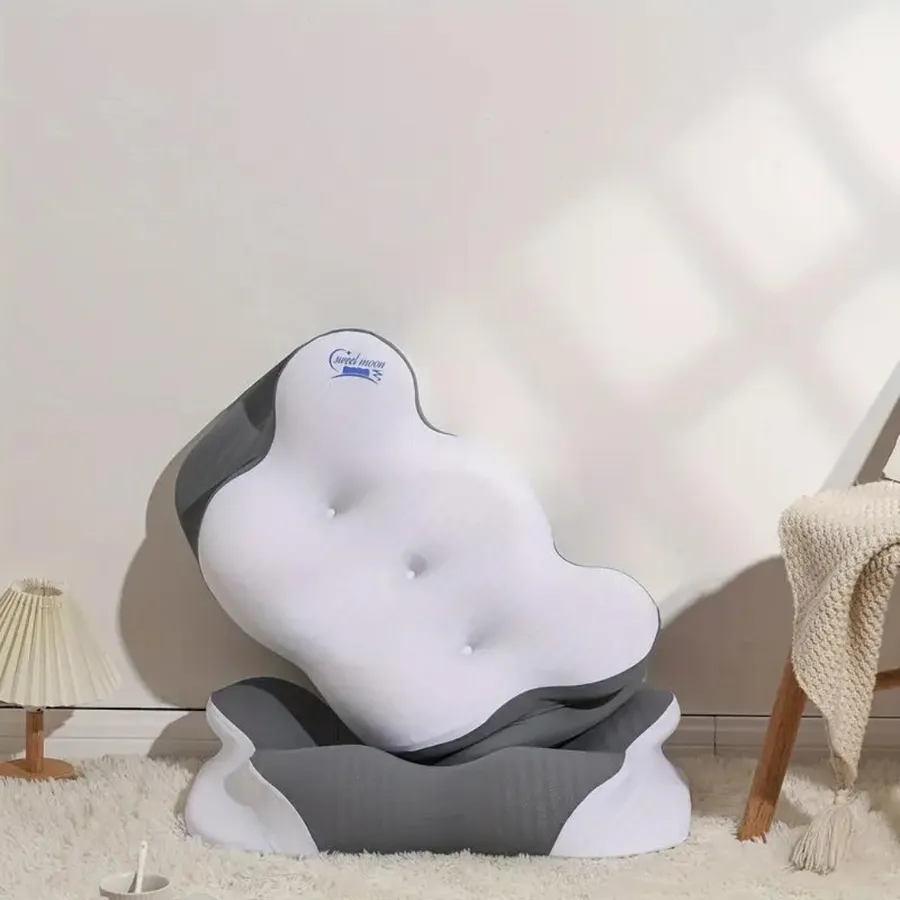 Almohada con contorno de nube