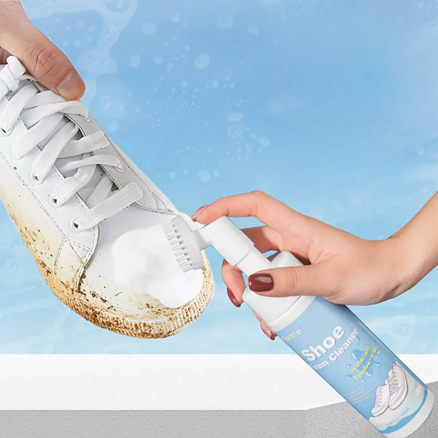 Espuma quitamanchas para tenis
